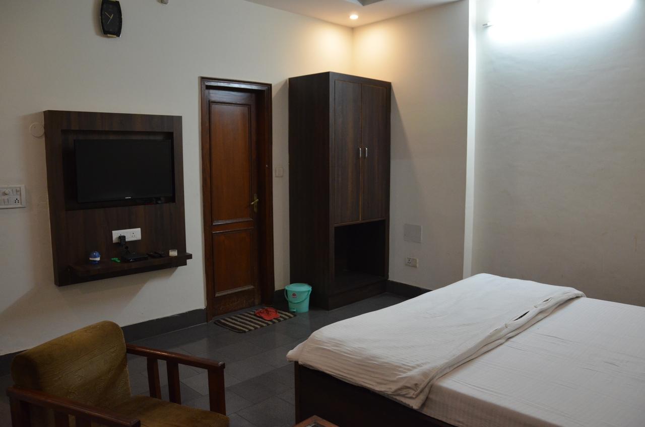 Hotel Aroma Inn Sirsa Luaran gambar