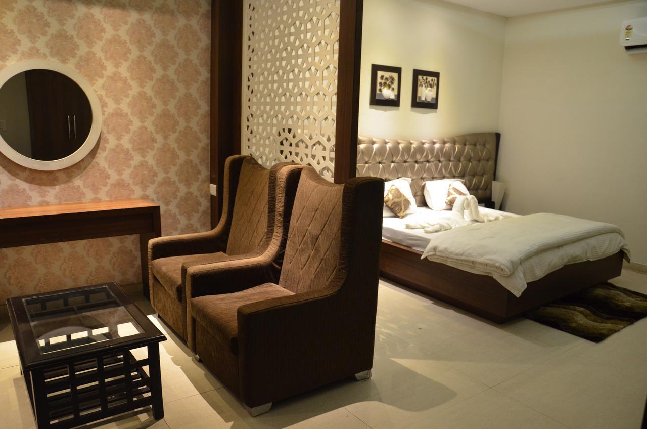 Hotel Aroma Inn Sirsa Luaran gambar