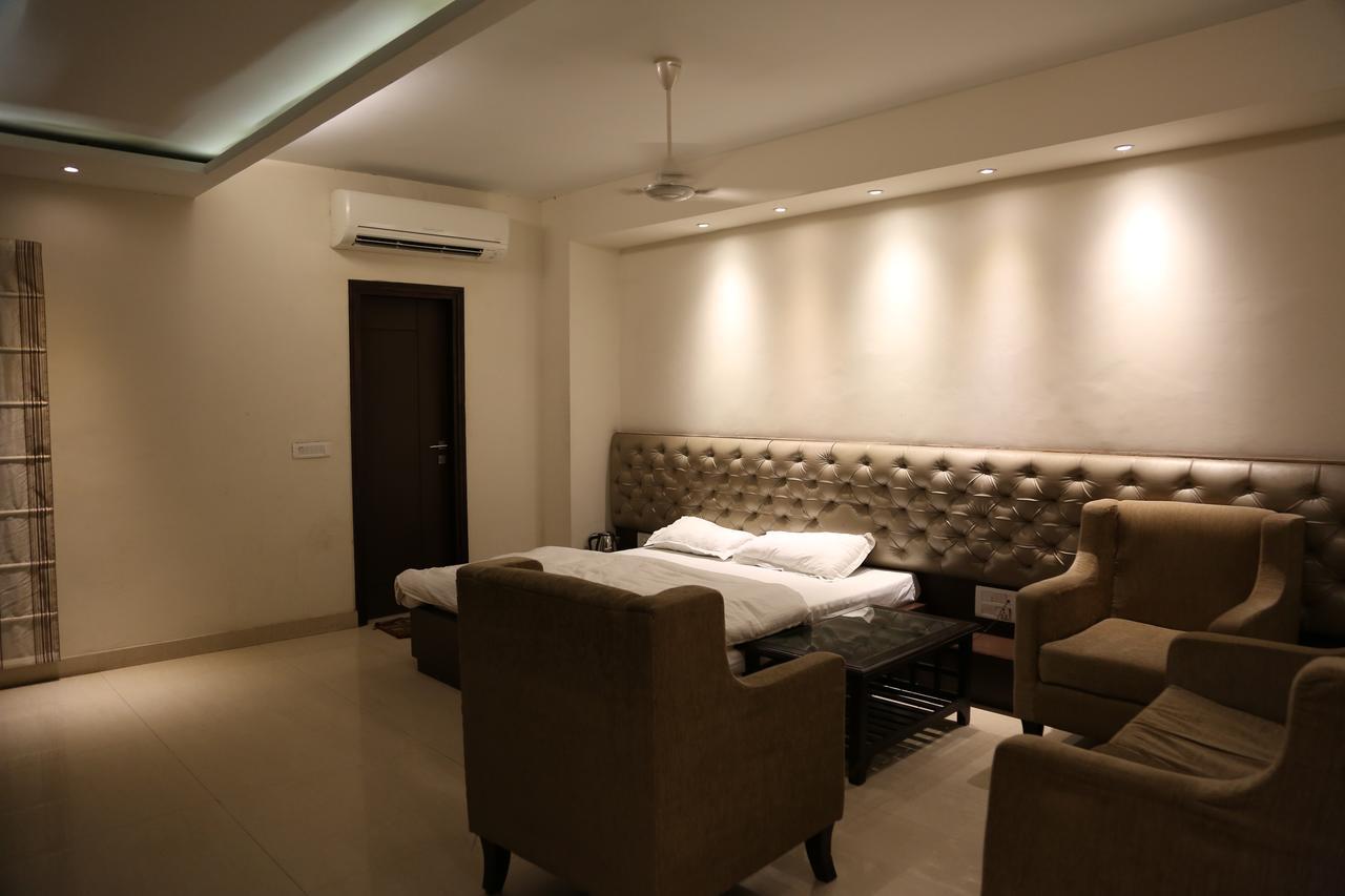 Hotel Aroma Inn Sirsa Luaran gambar